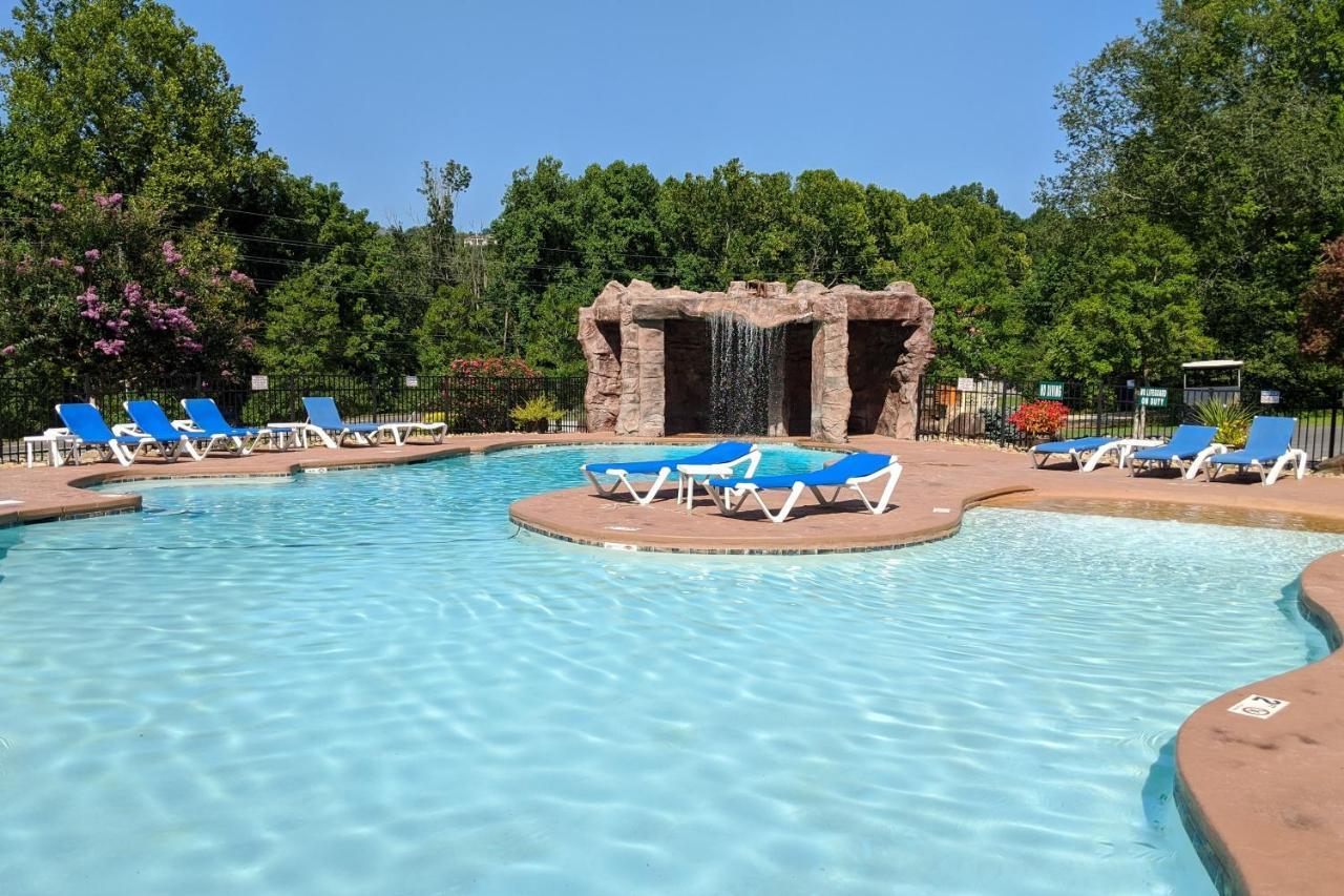 White Oak Resort Southern Comfort Gatlinburg Buitenkant foto